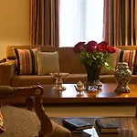 Ξενοδοχείο Grecotel Imperial 5*