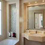 فندق Grecotel Imperial لاريسا