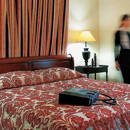מלון Grecotel Imperial לריסה