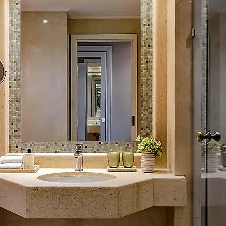 Grecotel Imperial מלון לריסה
